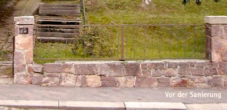 Natursteinmauer vor Sanierung